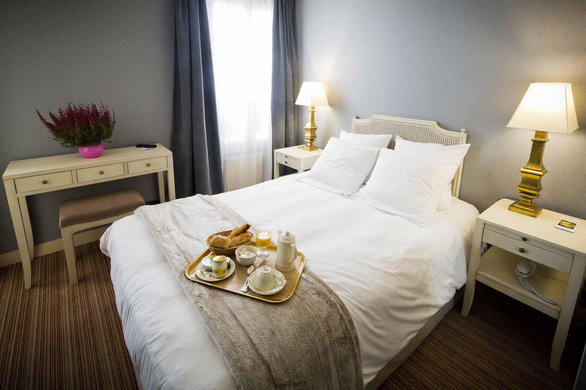 Champerret Heliopolis Hotel Paris Ngoại thất bức ảnh